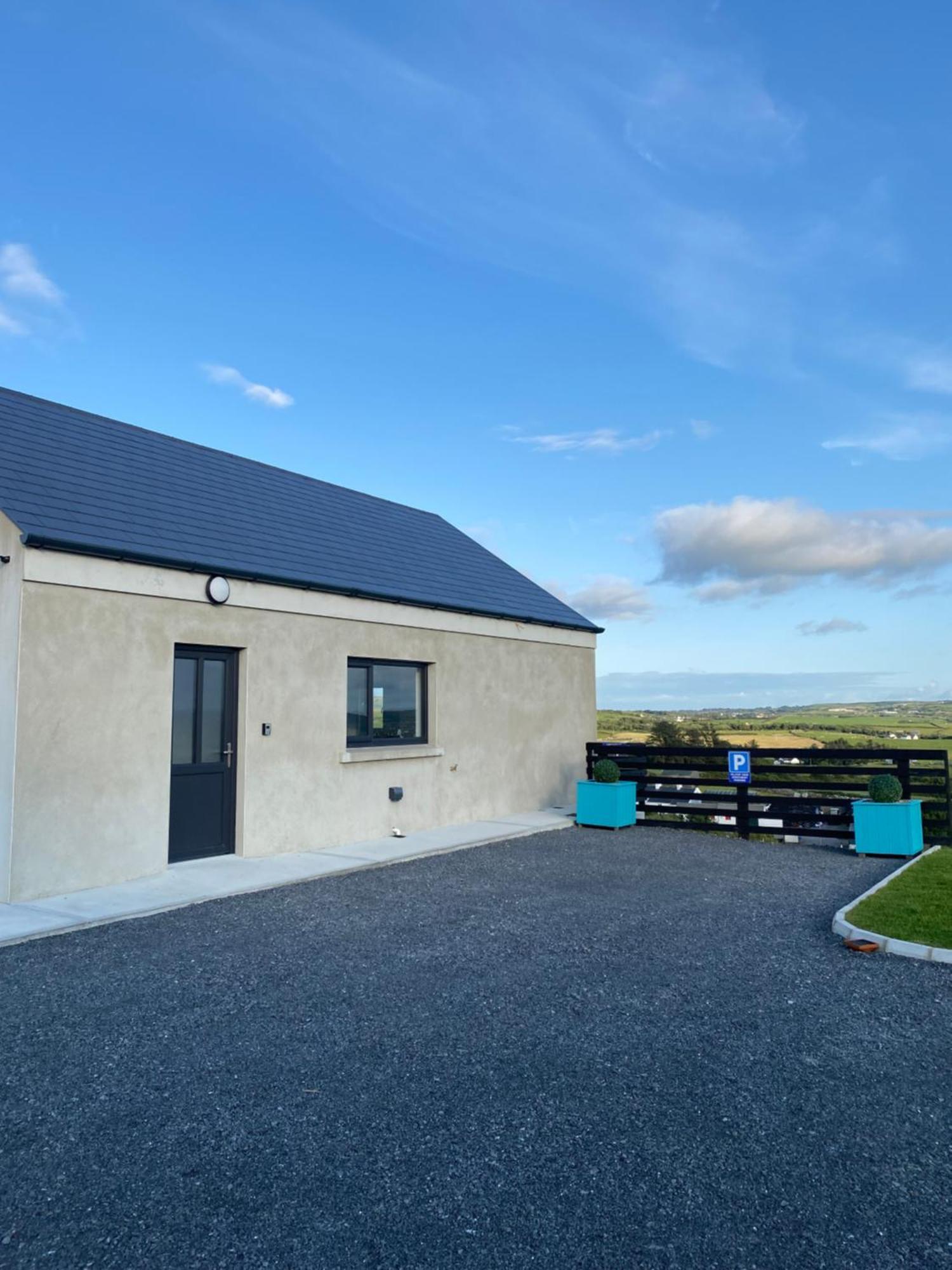 Hill Top View Apartment Lahinch Eksteriør billede